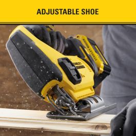 Scie sauteuse Stanley SFMCS600B-XJ