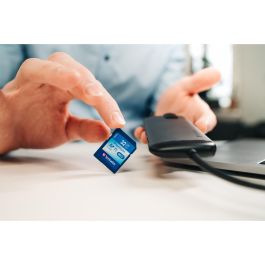 Verbatim Carte Mémoire SDHC 32 Go Classe 10 Premium Vitesse de Lecture 10 Mo/s