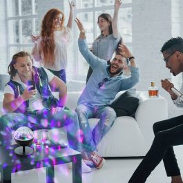 Projecteur LED Rechargeable avec Haut-parleur Istarlyt InnovaGoods