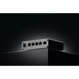 5P Teltonika TSW101 Industrial GSwitch 4x PoE+ (60W)