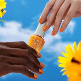 Vernis à ongles Opi Nature Strong Bee the Change 15 ml