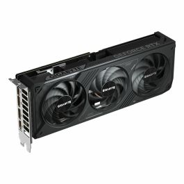 Gigabyte GeForce RTX 5070 WINDFORCE SFF 12G GDDR7 7680x4320 PCI-E 5.0 Carte Graphique