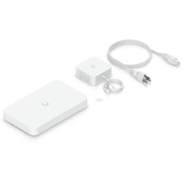 UbiQuiti UniFi UXG-Fiber - Gateway - 10GbE WAN - 4x 2.5GbE