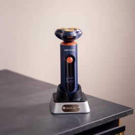 Rasoir électrique Cecotec PrecisionCare Aluminium Pro bleu titane LCD 80min IPX6 base