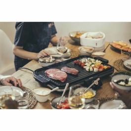 Severin Plancha PG8564 Grill Électrique Plaque Antiadhésive Amovible Jusqu'à 230°C avec Bac Récupérateur de Graisse Noir