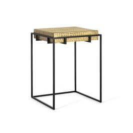 GINER Y COLOMER Table de Chevet Industrielle en Tube d'Acier Carré Noir Mat avec Plateau Doré Vieilli et Motifs Découpés - Doré et Noir Precio: 227.988. SKU: B1CP8SD6NL