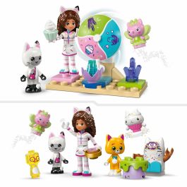 LEGO Maison Magique de Gabby 11205 Montagne de Friandises et Jardin de Fées de Kitty