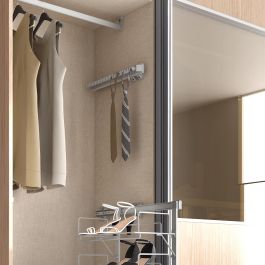 Emuca Porte cravates latéral extractible, Anodisé mat, Plastique et Aluminium.