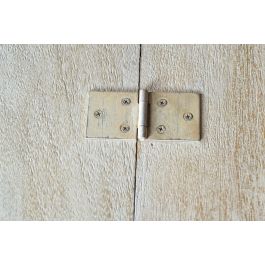 GINER Y COLOMER Baûl coffre de rangement en bois de manguier massif, finition blanc vieilli avec détails en bronze, 150 x 60 x 50 cm