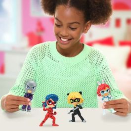 Bandai Miraculous Ladybug Muñecas Sorpresa Chibi Cambian de Color 10 cm BAN3701405826840