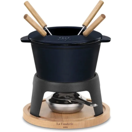 La Fonderie 1890 - Fondue en fonte émaillée Mont d'Arbois, 1.2 L pour 4 personnes, socle bois, compatible lave-vaisselle et tous feux (électrique, induction, gaz, four), bleu Precio: 70.32. SKU: B15V83LH6Q