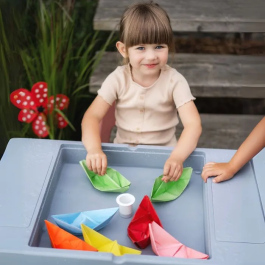 Thermobaby MULTIPLAY - Table d'activités multifonction pour enfants avec 2 chaises - Gris et Bleu