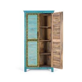 GINER Y COLOMER - Armoire en bois de manguier style artisanal, portes à lattes, étagères et barre à vêtements, peinture bleue vibrante