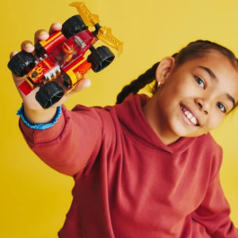 LEGO 71780 NINJAGO La voiture de course Ninja de Kai - Évolution, Jeu de construction de voiture 2-en-1, 328 pièces