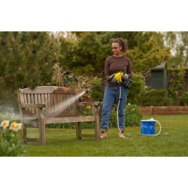 Stanley Fatmax SFMCPC93M1-QW Nettoyeur haute pression avec batterie 4 Ah et chargeur, 24 bar, 18 V, buse 5 en 1