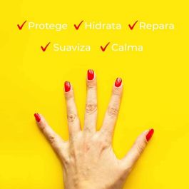 Baume à lèvres hydratant Carmex Carmex Strawberry Jaune Rouge