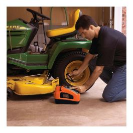 Black + Decker Compresseur programmable 12 V / 220V 11 bars