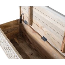 GINER Y COLOMER Malle de rangement en bois de manguier blanc décapé - Ouverture supérieure, fabrication artisanale - Grande capacité, 45 cm de hauteur - Parfait pour le stockage