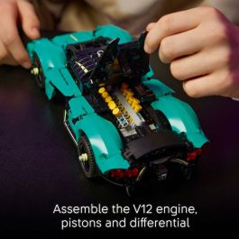 LEGO Technic Aston Martin Valkyrie 42208 - Set de construction pour enfants à partir de 9 ans
