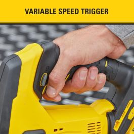 Scie sauteuse Stanley SFMCS600B-XJ