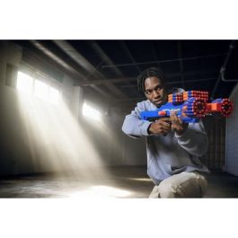 ZURU XSHOT Insanity Berzerko Rapid Fire Blaster, 8 Darts Rotating Barrel Blaster, Quick Fire up to 27 meters, XSH1696287631869