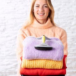 Brosse Anti-peluche avec Accessoires 4 en 1 Blint InnovaGoods