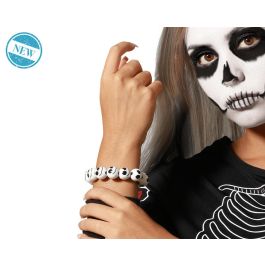 Pulsera De Calavera Con Diseño Tenebroso pour Costumes et Fêtes d'Halloween, Accessoire pour Déguisement Mort, Sorcière, Pirate ou Catrina Precio: 2.124. SKU: B1CM3M5CSH