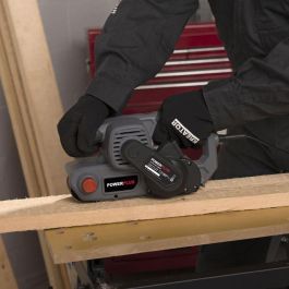 Powerplus Lijadora de Banda 1010W POWE40040, Velocidad Variable 0-380m/min, Sistema de Extracción de Polvo, 2 Asas Ergonómicas