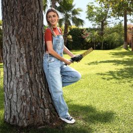 Taille-haie Cecotec TitaniumSword 2000 7,2 V