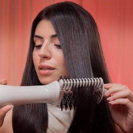 Brosse sèche-cheveux ionique Cecotec Air DryBold 1200W, 3 temp., volume, blanc