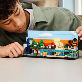 LEGO Minecraft 21589 Mini Biomes - Set de Construction avec 5 Biomes Amovibles Détailés et 5 Microfigurines - Jouet pour Enfants dès 12 Ans