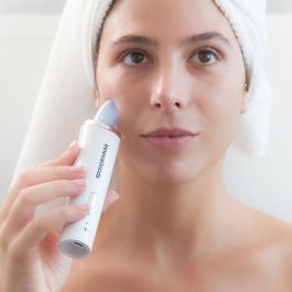Appareil Électrique pour Nettoyer le Visage des Points Noirs PureVac InnovaGoods