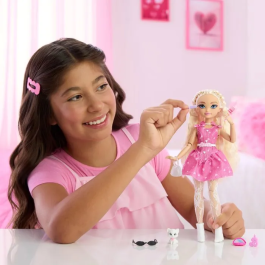 Barbie JKP50 Dream Besties - Poupée Malibu Blonde avec Accessoires, Points d'Articulation - Jouet Enfant Créatif dès 4 ans