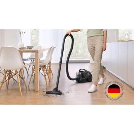 Bosch BGC21X300 Aspirateur traîneau sans sac 550W, capacité 2 litres, niveau sonore 76 dB, noir