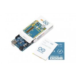 Arduino Uno Rev3 - Carte de développement avec microcontrôleur ATmega328, entrée 7-12V, 14 E/S digitales, 6 entrées analogiques et port USB