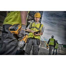 DEWALT Batterie 18V Li-Ion 5.0Ah DCB184-XJ