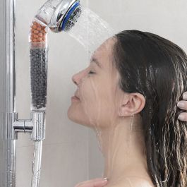Éco-douche Minérale Multifonction avec Germanium et Tourmaline Pearal InnovaGoods