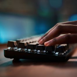 Clavier Logitech 920-010825 Noir Espagnol Qwerty QWERTZ