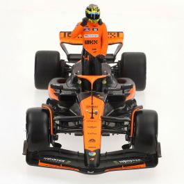 Petite voiture-jouet McLaren F1 2024 MCL38 (4 Unités)