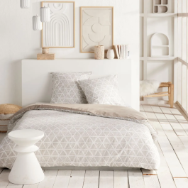 Today Parure de Lit Sunshine - Housse de Couette 220x240 cm et 2 Taies - Coton 57 Fils - Impression Triangle - Moderne et Élégante Precio: 31.5. SKU: B12SY4DTD5