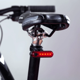 Luz Trasera Bicicleta LED 3 Niveles+Destello 20 Lux 300m USB