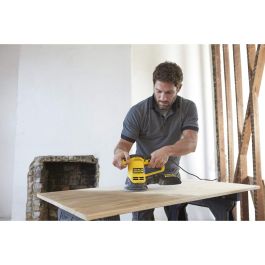 Ponceuse excentrique Stanley FME440K 230 V