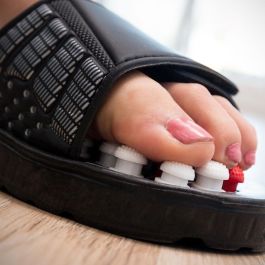 Chaussures d'acupuncture Slicu InnovaGoods