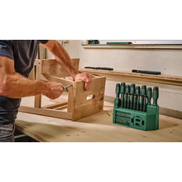 Bosch Set de 39 tournevis et embouts de précision avec cliquet, magnétiseur et rack de rangement - Tournevis mixtes, de précision et courts