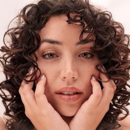 Sèche-cheveux Cecotec DryWave Nébula 1300W BLDC PlasmaTech diffuseur boucles définies