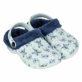 Chaussons Stitch Bleu clair Precio: 18.8900004. SKU: B17RHNXSAF