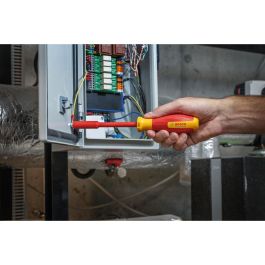 Bosch Jeu de clés à douille VDE 6 pièces 7-14 mm Certifié 1000V Ergonomique AAAKE93032