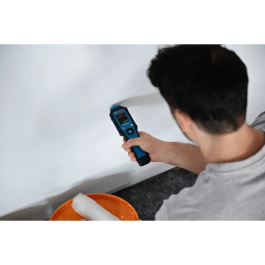 Bosch GMP 1-13 Humidimètre professionnel - Écran LCD couleur, IP65, Mesure 37 types de bois et 10 matériaux de construction