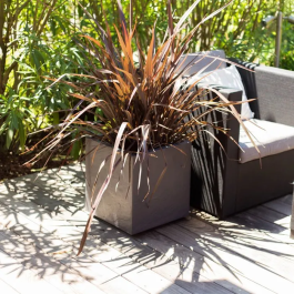 Pot de fleurs carré EDA Volcania Up 21 L, décor pierre gris anthracite, 29.5 x 29.5 x H 29.5 cm, pour intérieur et extérieur