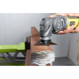 RYOBI - Multitool 300 W - Sac avec plateau de ponçage, 24 feuilles abrasives & lames (bois/métal, plongeantes & diamant) - RMT300-SA